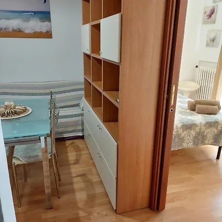 Casa Vacanze Mare Blu Apartment *